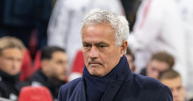 Joze Mourinyo rəsmi olaraq Real Madrid in baş məşqçisi təyin edilib