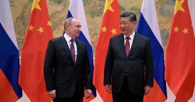 Putin rəsmi səfər öncəsi Çindən gözləntilərini açıqladı