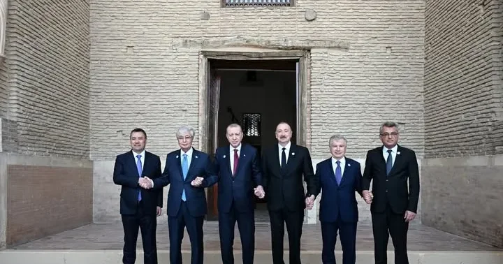 TDT 21 ci əsrin ən dinamik inkişaf edən siyasi, iqtisadi və hərbi strateji güc mərkəzlərindən biridir Deputat
