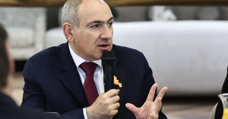 Пашинян жестко раскритиковал оппозицию: Не стройте из себя альфа самцов
