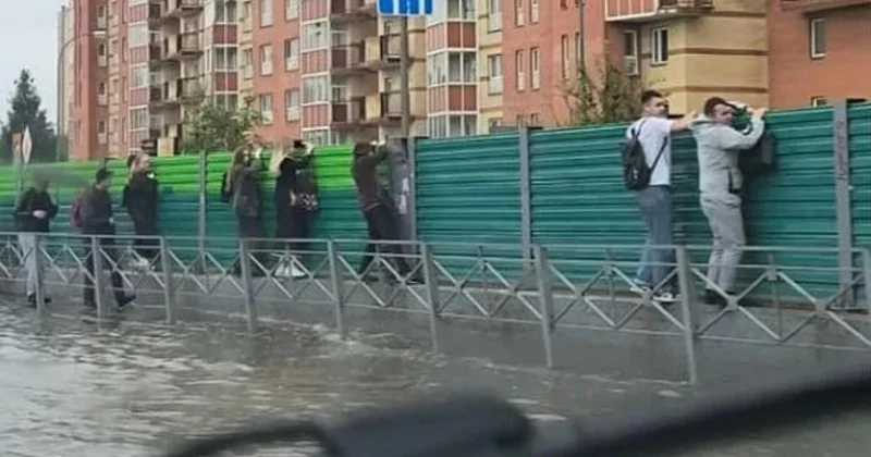 Moskvada leysan yağışlar subasmalara səbəb olub VİDEO