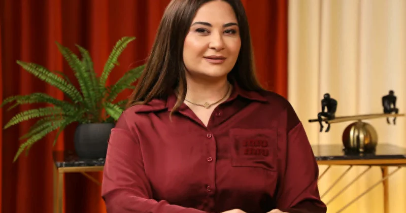 İş görəndə, yemək yeyəndə göbəyinin yanı şişir? Cərrahdan açıqlama Video