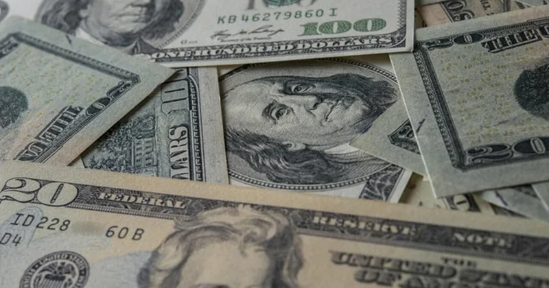 ABŞ nin dövlət borcu 450 milyard dollar artıb