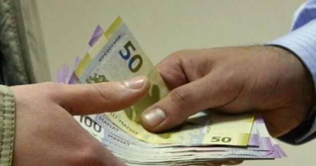 Vətəndaşın 32 500 manatı dələduzluq yolu ilə alınıb ŞİKAYƏT