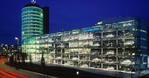 “Mercedes Benz” müdafiə sifarişlərinə yönəldi − “Bild”