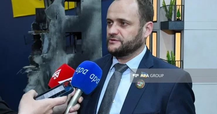 Ukrayna yalnız müharibədən ibarət deyil Kuleba WUF13 də DANIŞDI