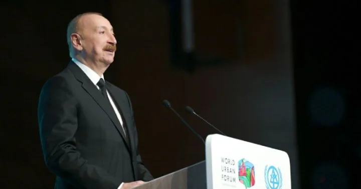 Soyuq suda üzməyi sevənlərə oraya getməyi çox tövsiyə edirəm