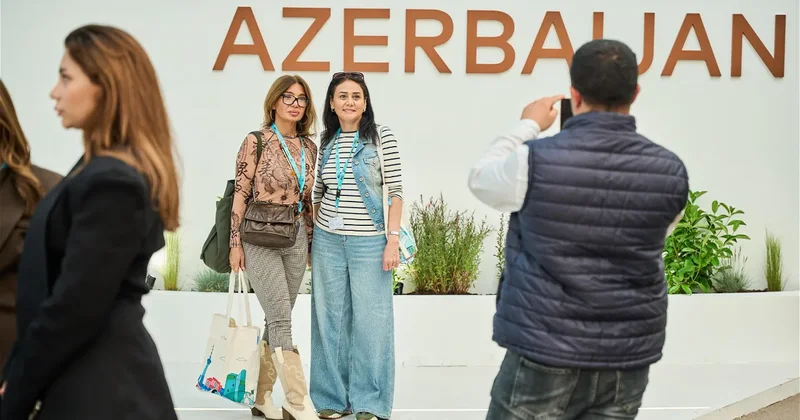 Azərbaycan pavilyonu WUF13 də