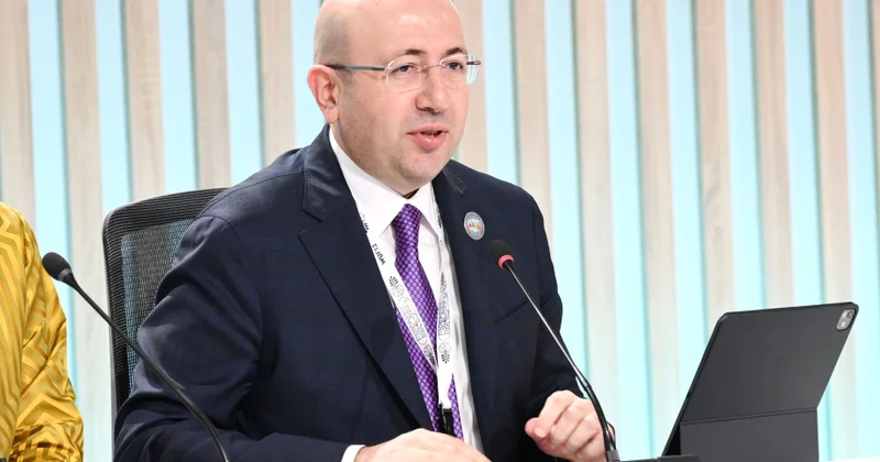 Anar Quliyev: Azərbaycanda dağıdılmış şəhər və kəndlərin müasir urbanizasiya prinsiplərinə uyğun qurulması yeni şəhər inkişaf modelinin yaradılmasıdır
