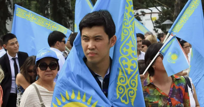Что казахстанцы думают о развитии страны?