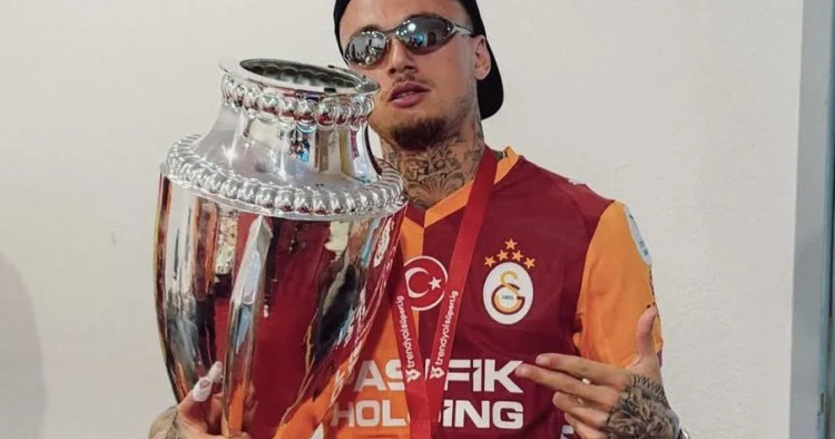 Niderlandlı vinger Qalatasaray dan ayrıldı