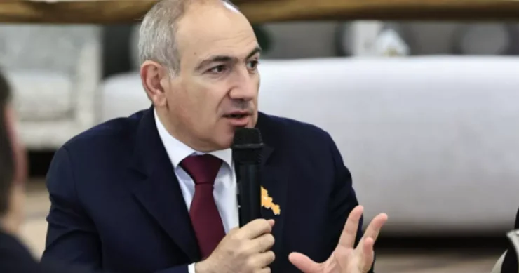 ​Paşinyan müxalifəti sərt hədələdi: Özünüzü alfa erkək kimi aparmayın