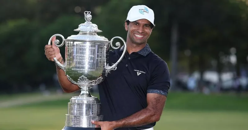 Английский гольфист выиграл чемпионат PGA впервые за 107 лет