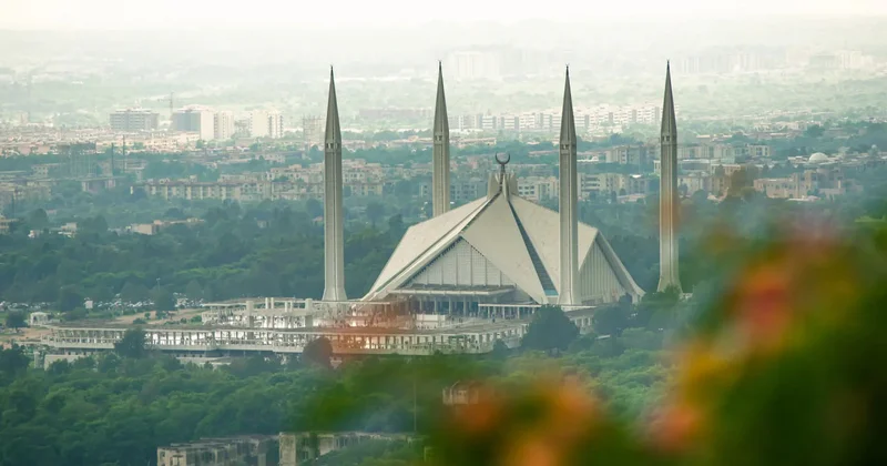 Pakistan WUF13 də ən böyük çaykənarı şəhər layihəsini təqdim etdi