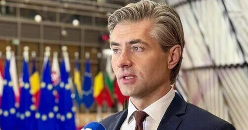Глава МИД Литвы: Мы должны показать русским...