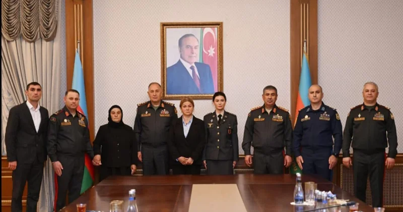 Milli Qəhrəman Pəncəli Teymurovun medalı ailəsinə təqdim olunub