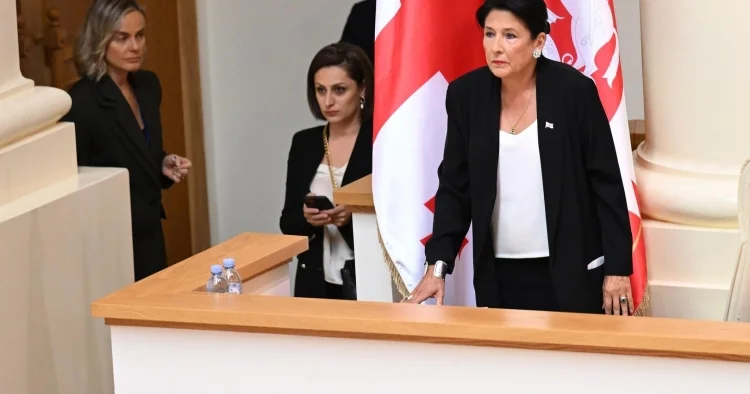 Zurabişvili: Seçkilərə hazırlaşmalıyıq”