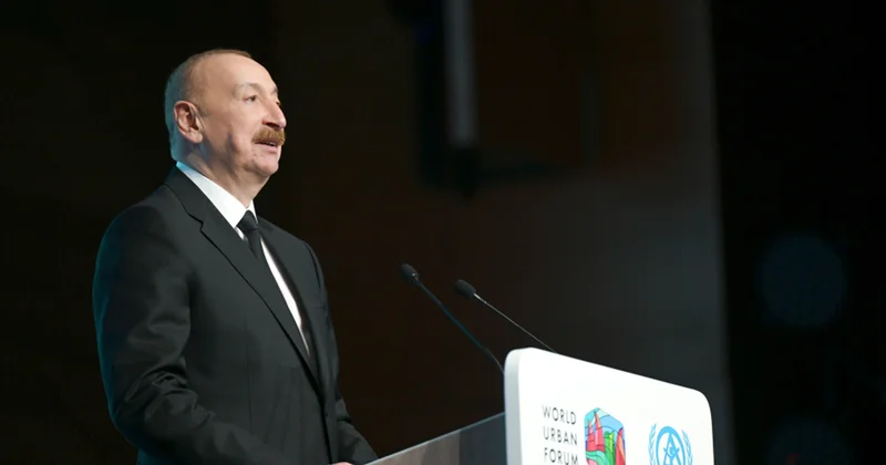 Prezident WUF13 də çıxış etdi Canlı Fotolar