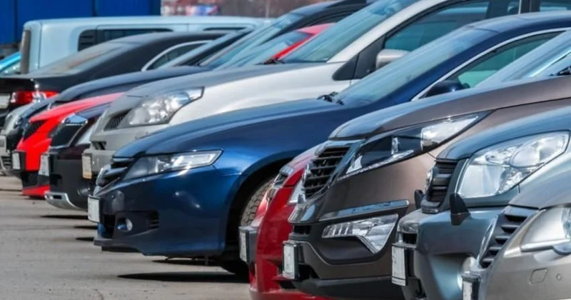 Azərbaycan avtomobil idxalına çəkdiyi xərci 22 % ə yaxın artırıb