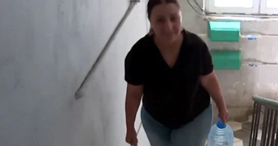 Bak sakinləri çıxılmaz vəziyyətdə: Hamı vedrə əlində küçələrdədir...”