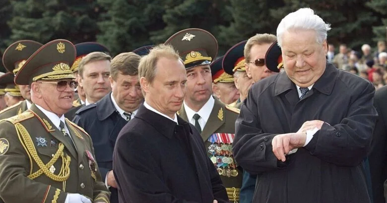 Putinin qohumlarına və Yeltsinin qızına sanksiya tətbiq ediblər