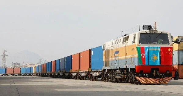 Çindən ilk yük qatarı Bakıya istiqamət aldı