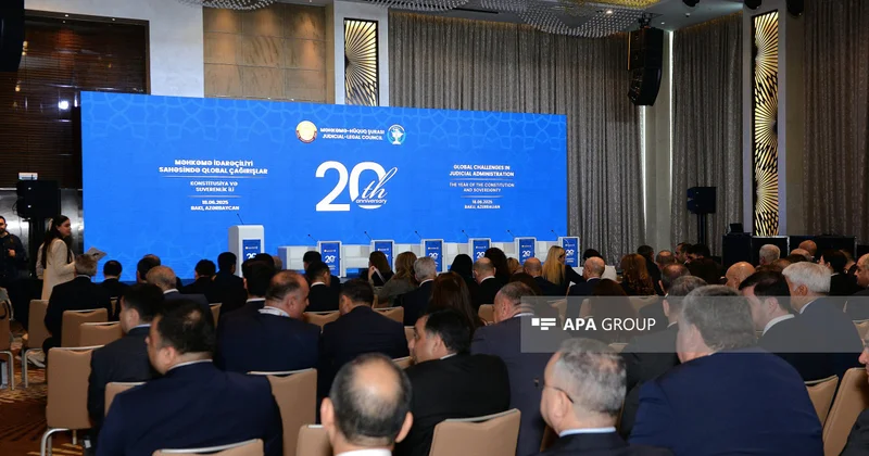 Məhkəmə Hüquq Şurasının 20 illiyinə həsr olunan beynəlxalq konfrans keçirilib FOTO