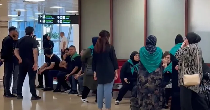 İran İsrail gərginliyi azərbaycanlı zəvvarların yolunu uzatdı “Gecikmələr normaldır”