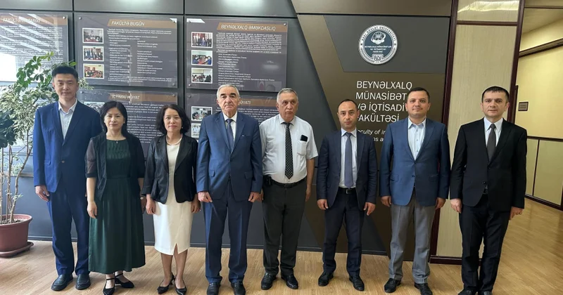 Çinin Dalian Texnologiya Universitetinin nümayəndə heyəti BDU da olub