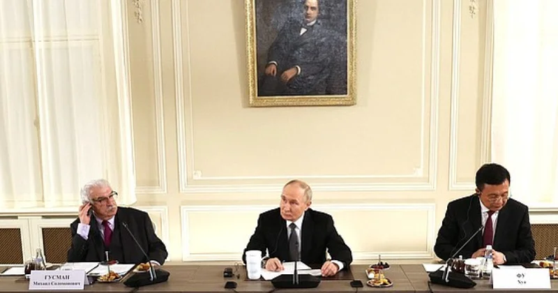 Vladimir Putin: Azərbaycanla Şimal Cənub və bir neçə digər mühüm istiqamət üzrə yaxşı layihələrimiz var