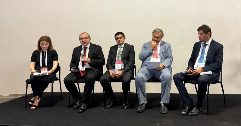 BDU nun rektoru Qlobal Dayanıqlı İnkişaf Konqresinin panel müzakirəsində çıxış edib FOTO