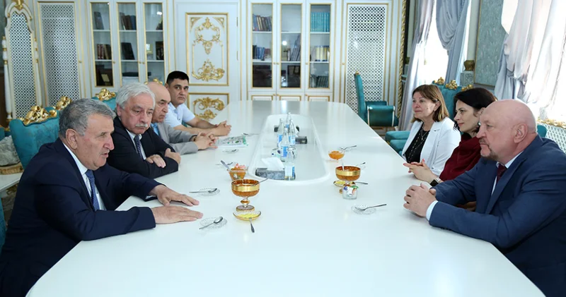 AMEA da belaruslu alimlərlə görüş keçirilib FOTOLAR