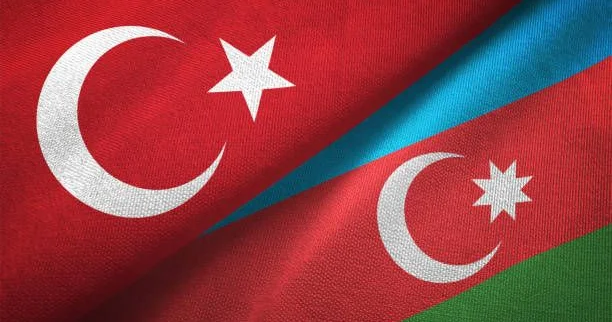 Nifaq salmaq istəyən nökərlərə qardaşlıq MESAJI