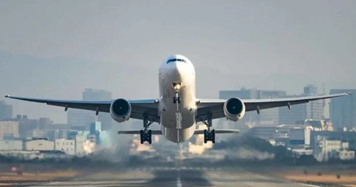 Yaxın Şərq münaqişəsi 150 dən çox aviaşirkətə təsir etdi
