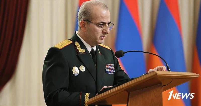 СМИ: Пашинян уволил директора СНБ Армении за отказ задержать Карапетяна ОБНОВЛЕНО