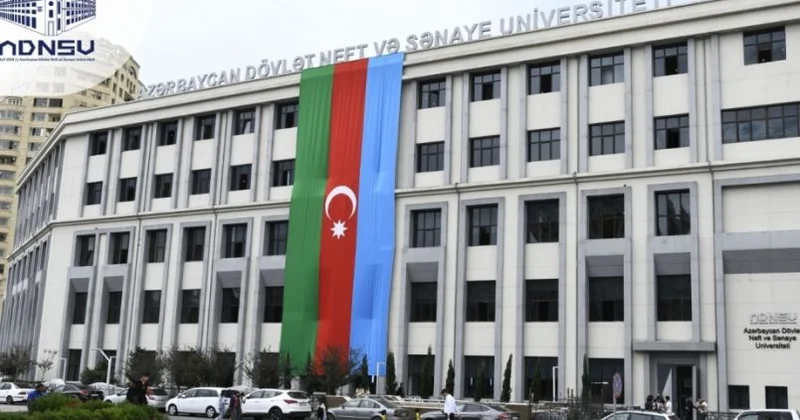 Universitet çöküşü belə olur ADNSU tənqid olundu