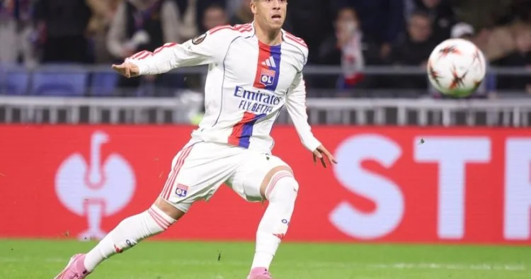 Bayer Fransa klubundan futbolçu transfer etdi 33 milyon avroya