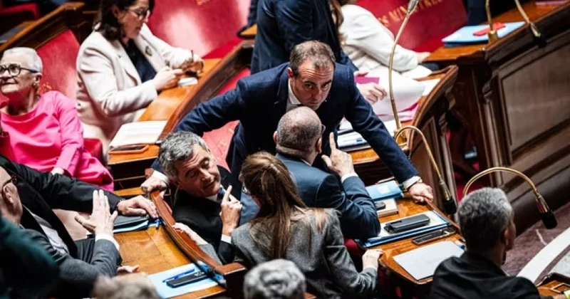 Fransa hökuməti yüksək vəzifəli məmurlar üçün məcburi narkotik testləri tətbiq edəcək