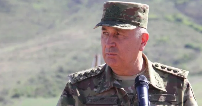 Kərim Vəliyev təltif edildi