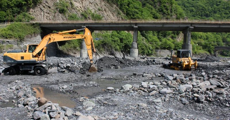 Kürmük çayında sel təhlükəsi Qaxda sel daşqınlarına qarşı tədbirlər gücləndirilib