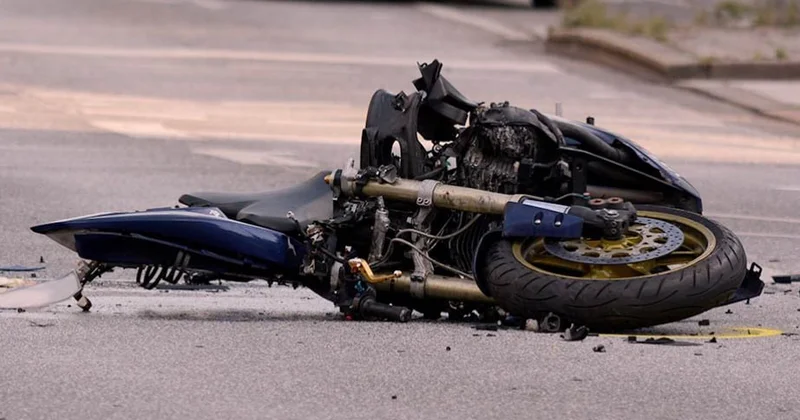 Moped və motosiklet idarə edən azyaşlılar Qəza zamanı cavabdeh kimdir?