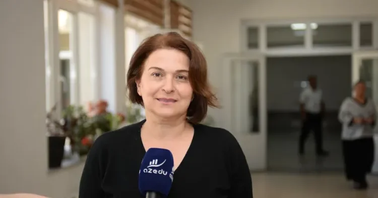“Yolda belə təkrar edirdim” 27 ilin müəllimi 57 bal TOPLADI