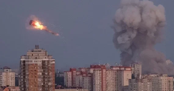 В Госдуме призвали начать воевать всерьез