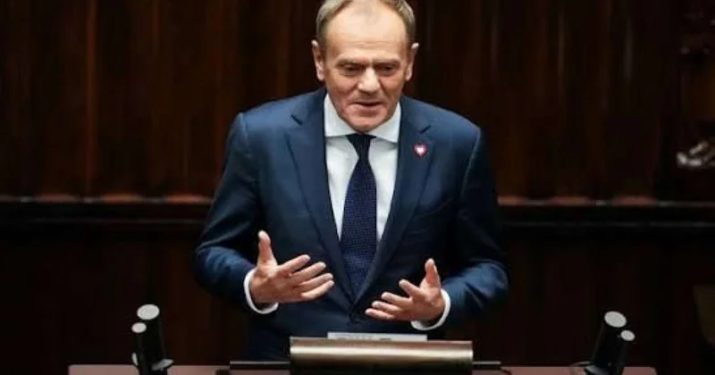 Tusk: ABŞ öz daimi bazasının Polşada yerləşdirilməsini istisna etmir