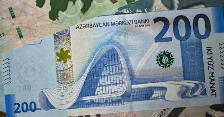 Dövlət büdcəsində 3 milyard manata yaxın profisit yaranıb
