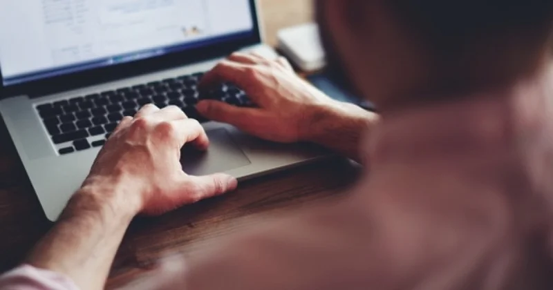 Komputyer qarşısında işləyənlər üçün gizli təhlükə