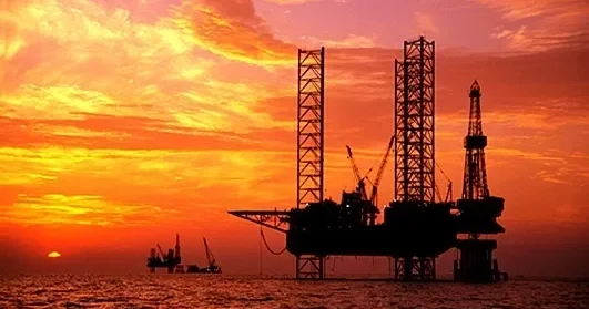 Bloomberg: Добыча нефти в странах Персидского залива может восстановиться к октябрю