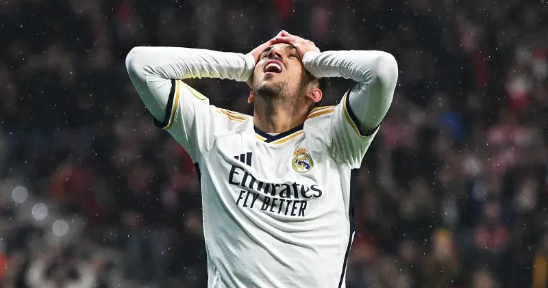 Mourinyonun istəmədiyi yarımmüdafiəçi Real dan ayrılacaq