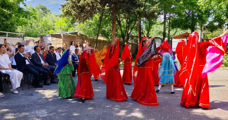 Oğuzda milli rəqslərimizə həsr olunmuş ədəbi bədii tədbir “Gənclərin rəqs dalğası”