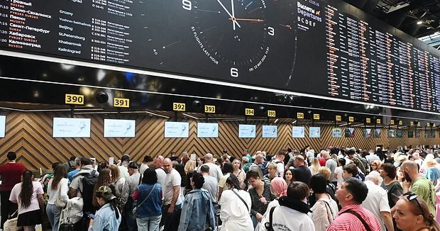 Rusiyada həyəcan: Uçuşlar dayandı, hava limanları iflic oldu